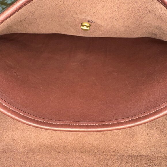 1990's Vintage Coach Willis Bag, Style P-9927, Mahogany - Picture 15 of 16